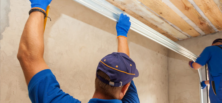 commercial overhead garage door repair in Ocoee